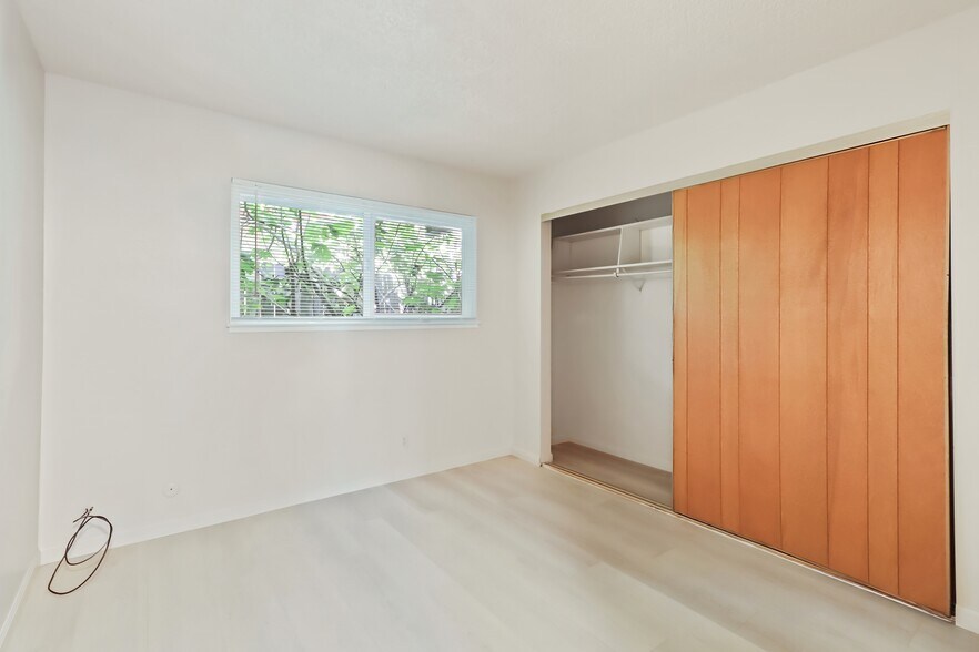 More Photos Of 2316 Villanova Cir, Sacramento Apartments For Sale