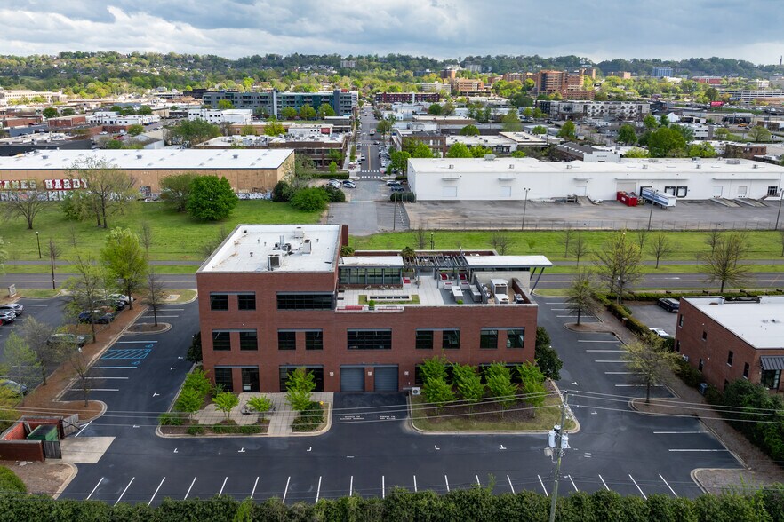 More Photos Of 2900 1st Ave S, Birmingham Office For Lease