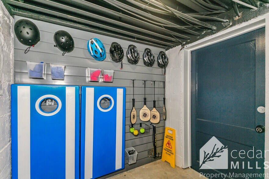 More Photos Of 644 N Bluff Ave, Wichita Multifamily For Sale