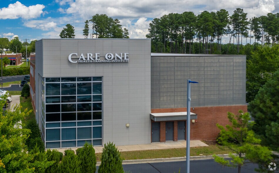 More Photos Of 8701 Wadford Dr, Raleigh Office For Lease