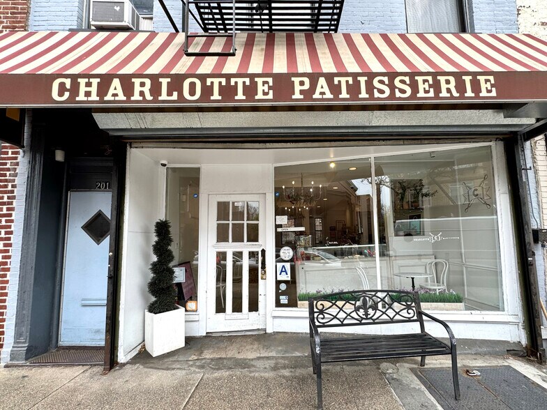 More Photos Of 201 Court St, Brooklyn Storefront Retail Residential For Lease