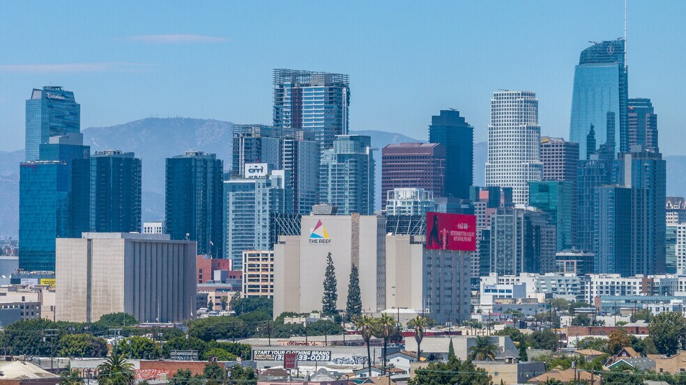 More Photos Of 197 E Jefferson Blvd, Los Angeles Warehouse For Sale