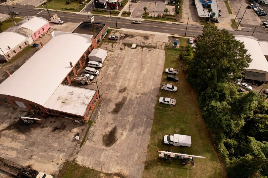 More Photos Of 311 N Longstreet St, Kingstree Auto Repair For Sale
