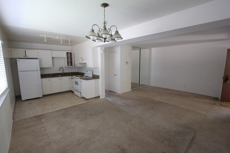 More Photos Of 1183 Saranap Ave, Walnut Creek Apartments For Sale