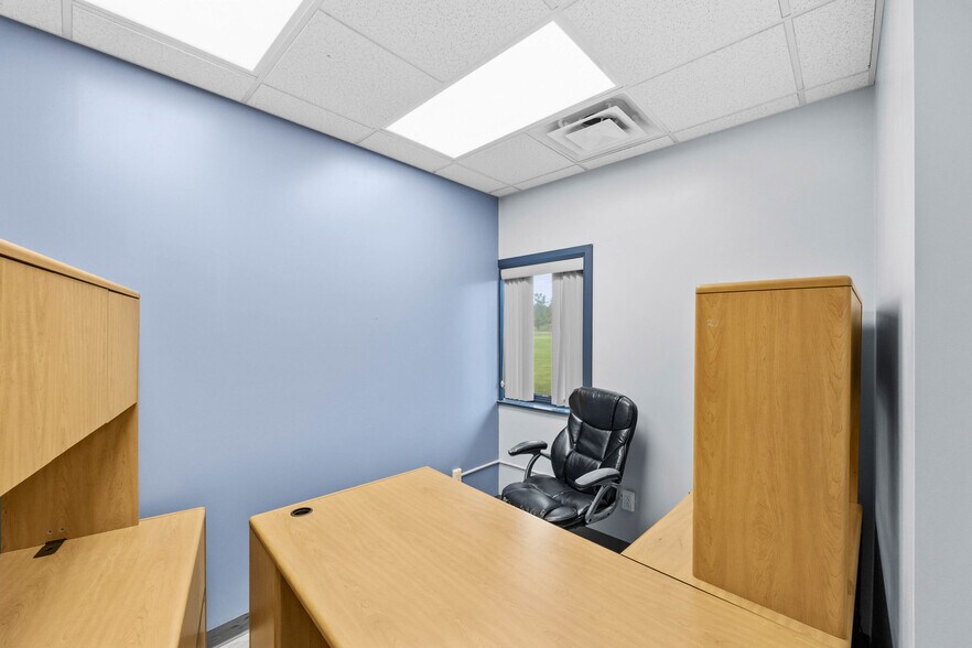 More Photos Of 294 Gambee Rd, Geneva Warehouse For Sale