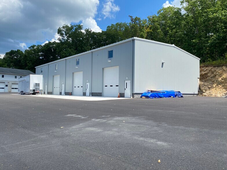 Primary Photo Of 173 Stanhope Sparta Rd, Andover Warehouse For Lease