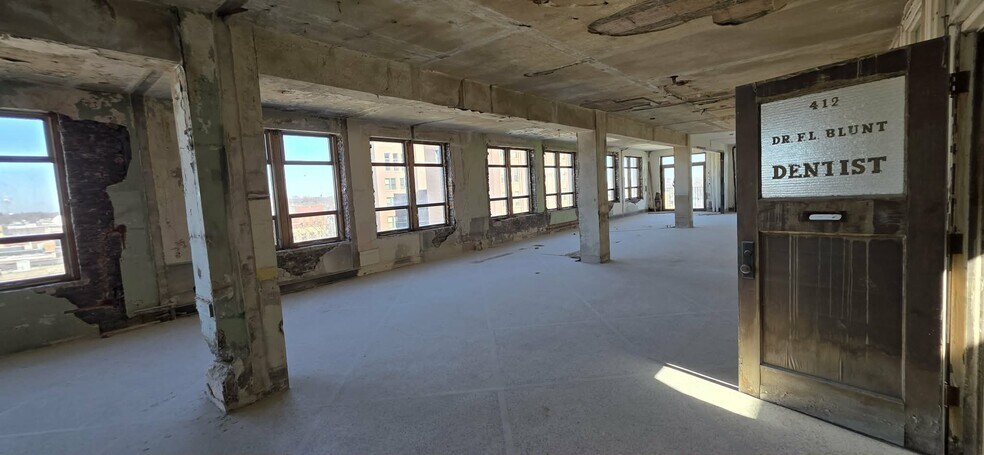More Photos Of 201 S Broadway Ave, Albert Lea Loft Creative Space For Lease