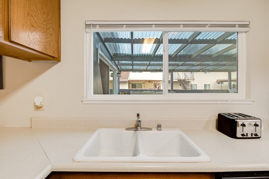 More Photos Of 150 Yorkshire Ct, Vallejo Apartments For Sale