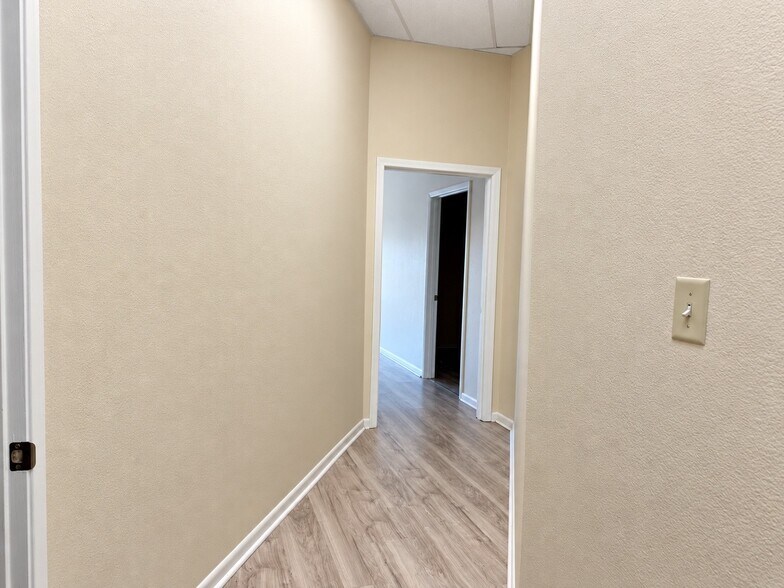 More Photos Of 121 Saint Joseph Ave, Brewton Office For Sale