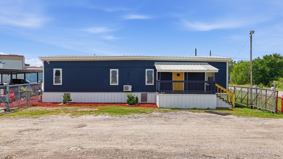 More Photos Of 10309 Pineland Rd, Houston Land For Sale