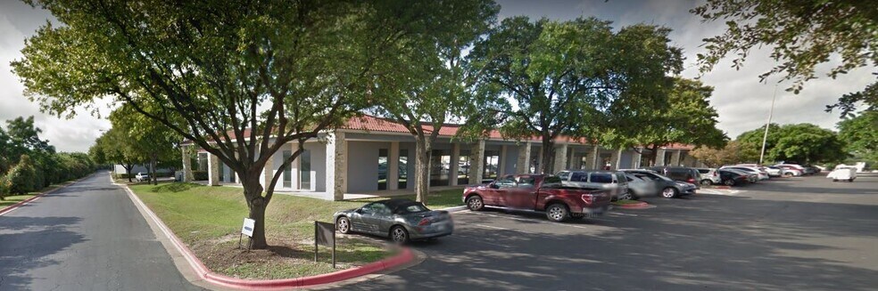 More Photos Of 9001 I-35 N, Austin Office For Lease
