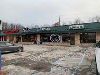 More Photos Of 2928-2950 E Highland Rd, Highland Township General Retail For Lease