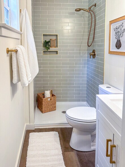 More Photos Of 1733 Main Rd, Johns Island Office For Sale