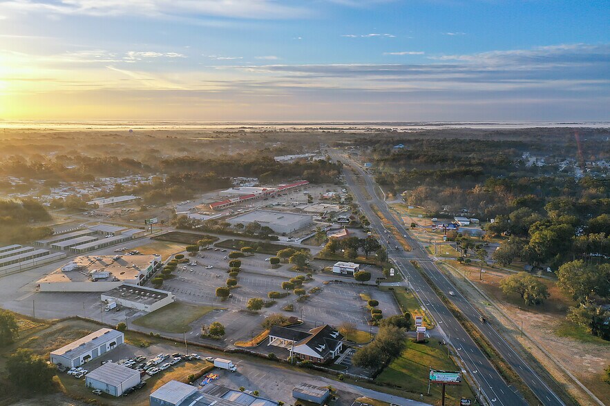 More Photos Of 10135 SE US Highway 441, Belleview Unknown For Sale