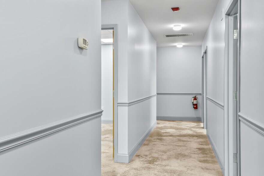 More Photos Of 88 Danielson Pike, Foster Manufacturing For Lease