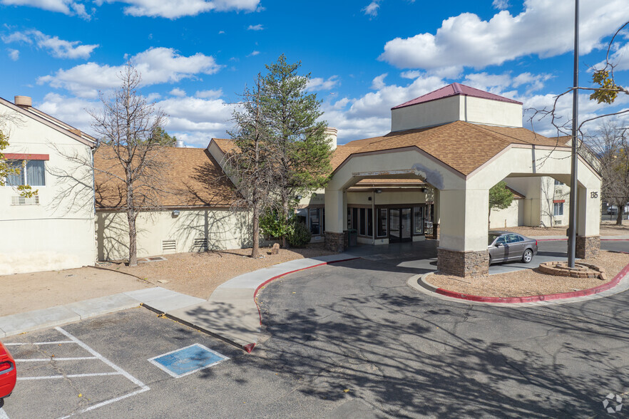 Primary Photo Of 1315 Menaul Blvd NE, Albuquerque Hotel For Sale