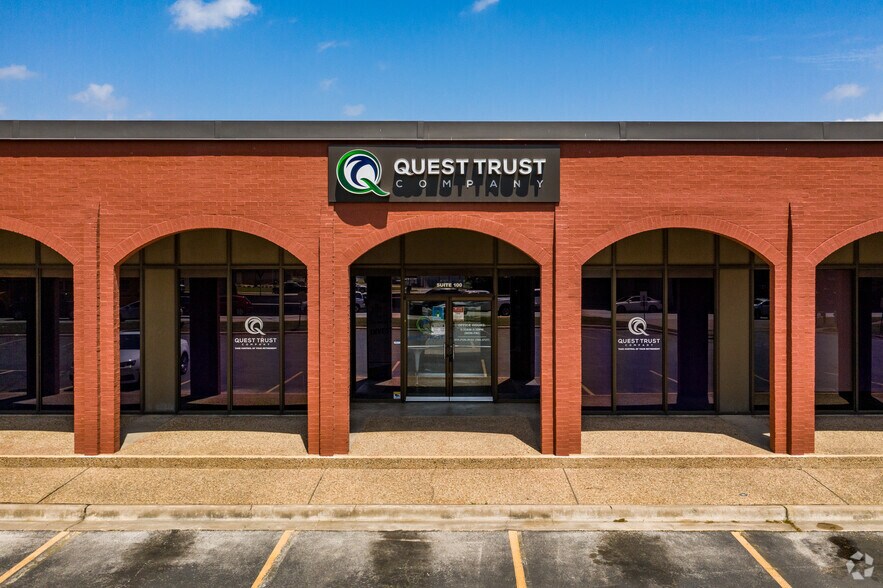 More Photos Of 100 E Anderson Ln, Austin Office For Lease