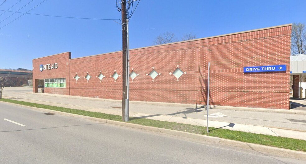 More Photos Of 407 Central Ave, Johnstown Drugstore For Lease