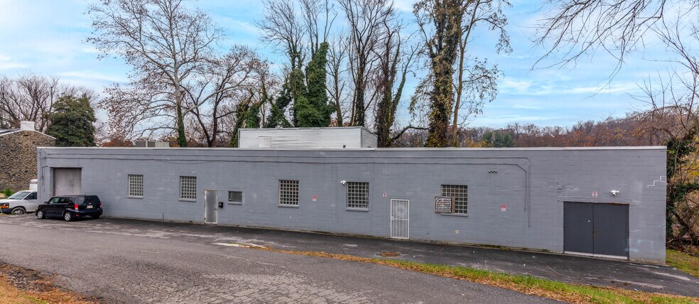 More Photos Of 1401 Clipper Heights, Baltimore Warehouse For Sale