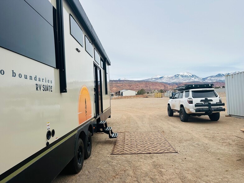 More Photos Of 11858 S Highway 191, Moab Industrial For Lease