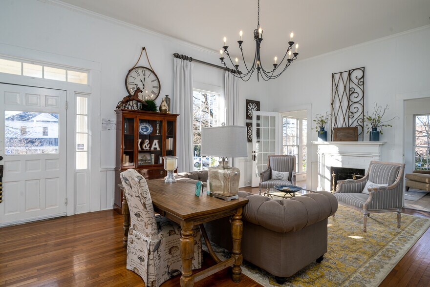 Primary Photo Of 360 E Main St, Canton Office Residential For Lease