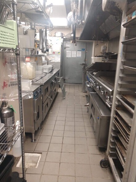 More Photos Of 608 Sutter St, Folsom Restaurant For Lease