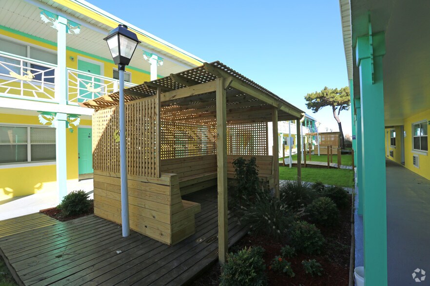 More Photos Of 1240 W Ocean View Ave, Norfolk Apartments For Sale