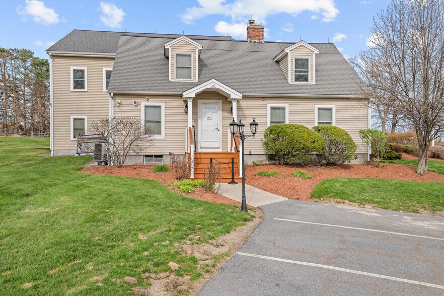 More Photos Of 385 South St, Shrewsbury Office For Sale