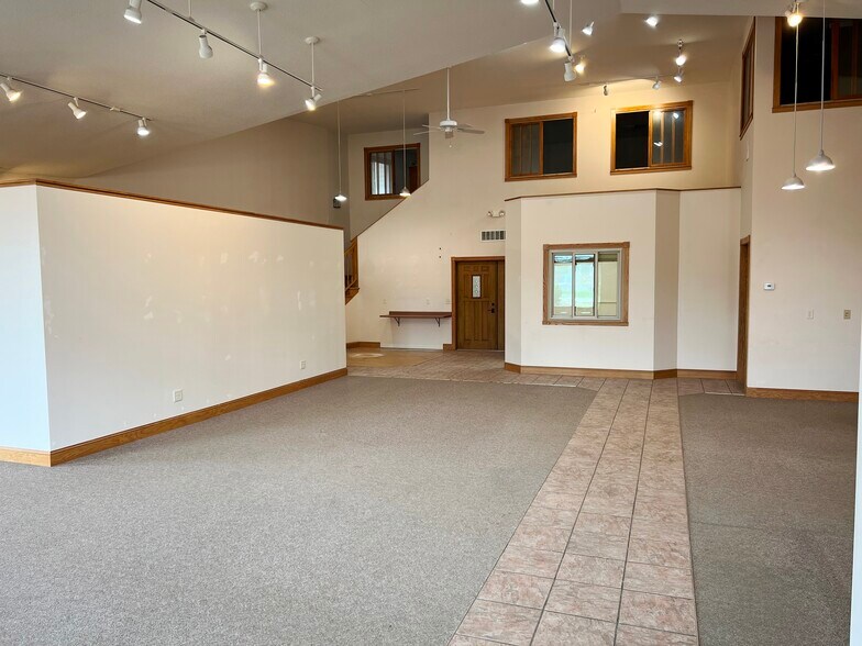 More Photos Of 7837 Excelsior Rd N, Brainerd Freestanding For Lease