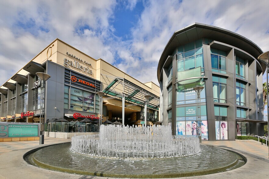 More Photos Of 15301 Ventura Blvd, Sherman Oaks Unknown For Lease