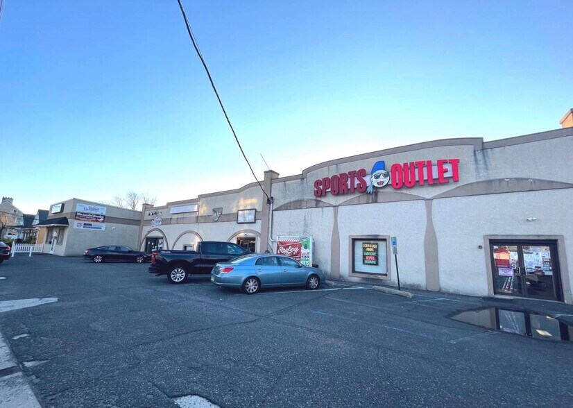 More Photos Of 703 Black Horse Pike, Glendora Storefront Retail Office For Sale