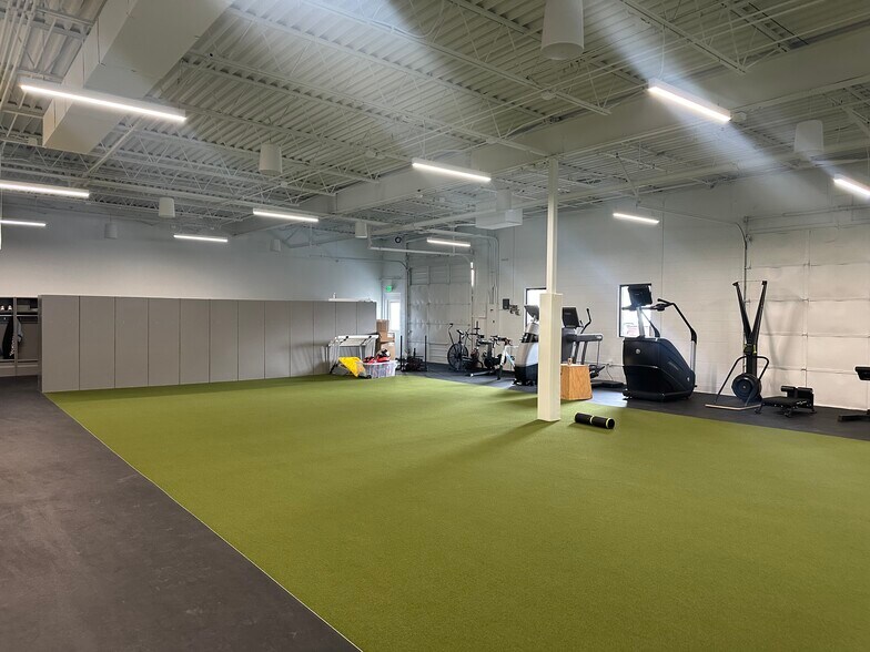 More Photos Of 5455 Spine Rd, Boulder Flex For Sale