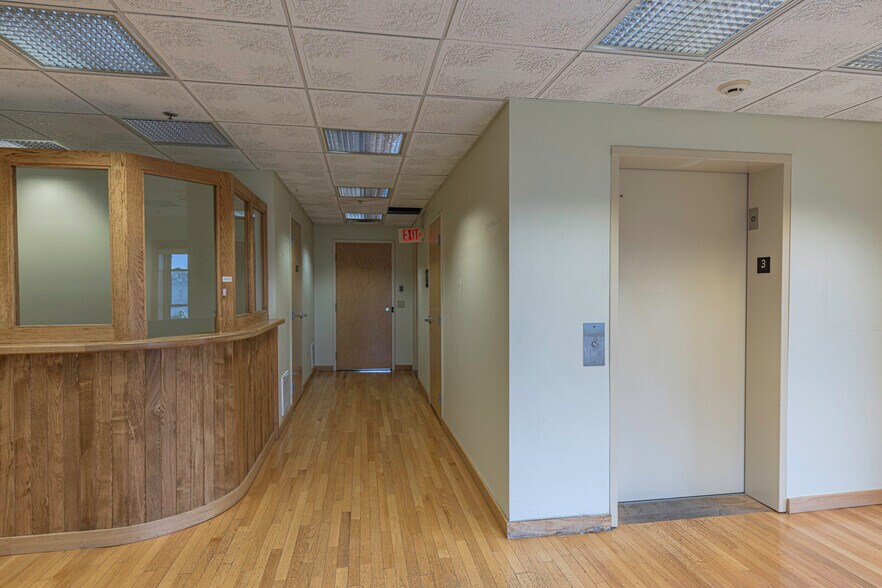 More Photos Of 9 May St, Bangor Medical For Sale