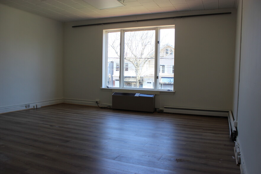 More Photos Of 2348 Whitney Ave, Hamden Storefront Retail Office For Lease