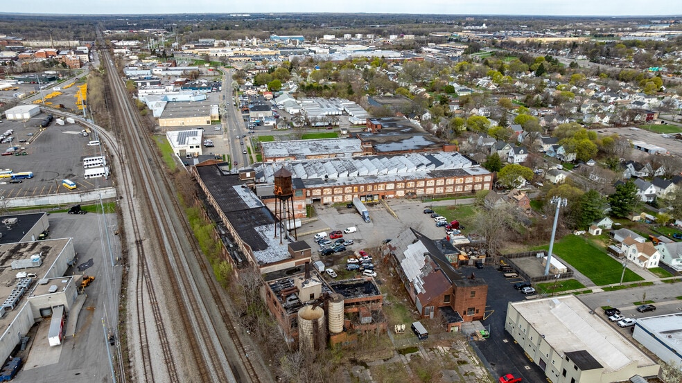 More Photos Of 110 Buffalo Rd, Rochester Warehouse For Lease