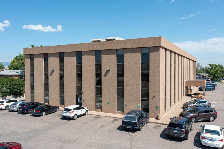 More Photos Of 1075 S Yukon St, Denver Office For Lease