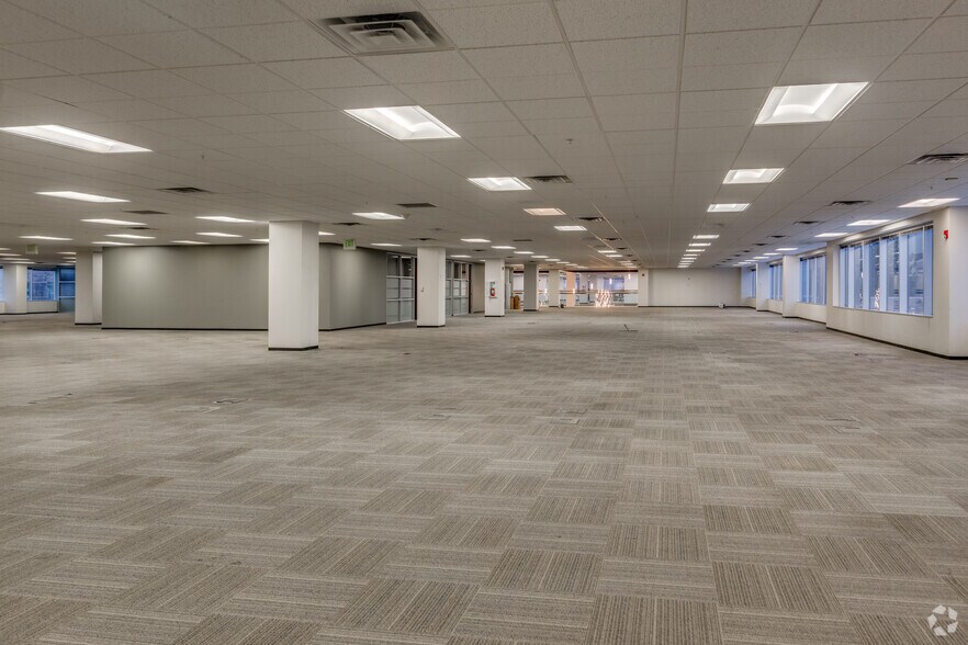 More Photos Of 327 Inverness Dr S, Englewood Office Residential For Lease