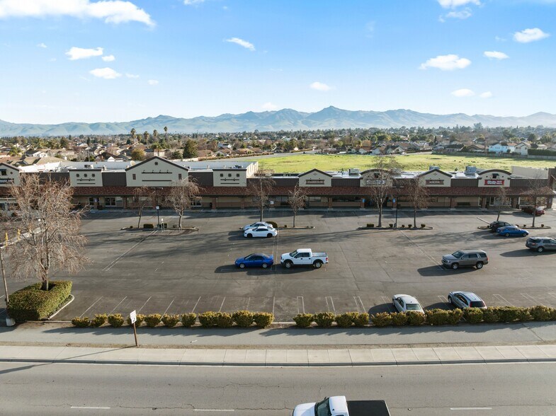 More Photos Of 1701 Airline Hwy, Hollister Freestanding For Lease