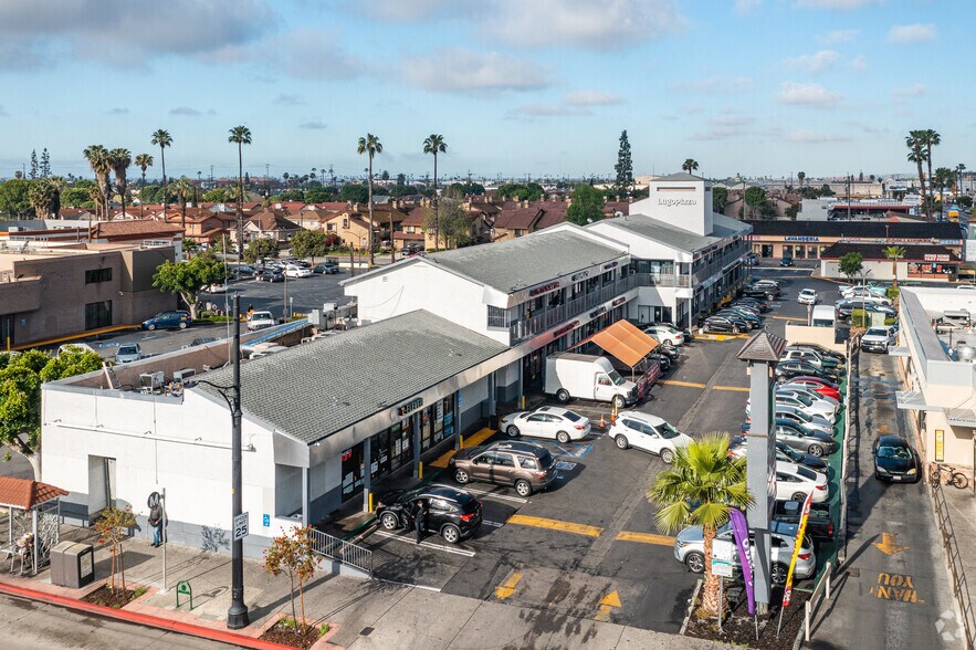 More Photos Of 2528-2570 E Slauson Ave, Huntington Park Unknown For Lease