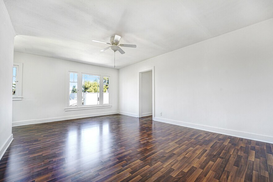 More Photos Of 832 Hyperion Ave, Los Angeles Apartments For Sale