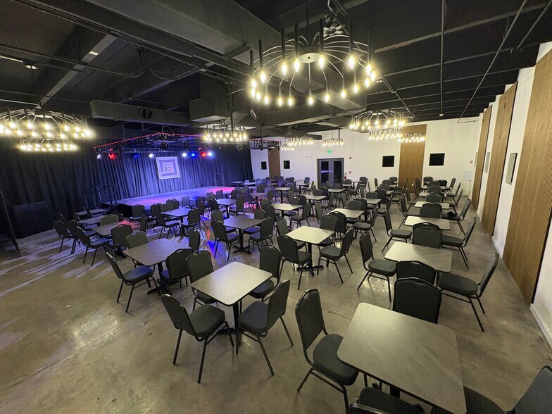 More Photos Of 220 NW 180th Ave, Pembroke Pines Restaurant For Lease