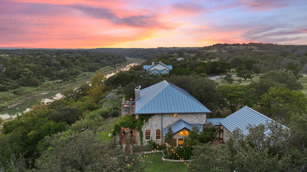 More Photos Of 5229 Hupedo Ranch Rd, Spicewood Specialty For Sale