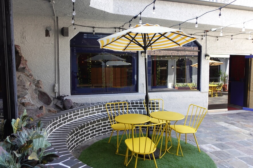 More Photos Of 1901-1903 W Olympic Blvd, Los Angeles Hotel For Lease