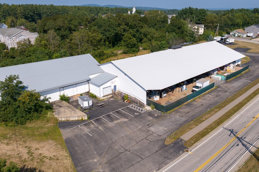 More Photos Of 54 Allen St, Rochester Light Distribution For Sale