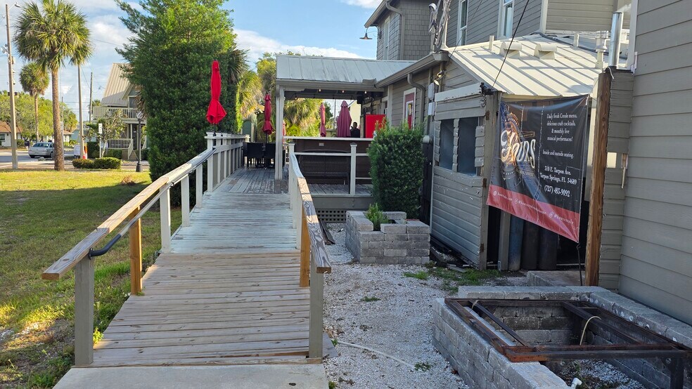 More Photos Of 310 E Tarpon Ave, Tarpon Springs Storefront Retail Residential For Sale