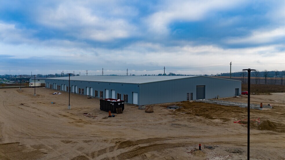 More Photos Of 595 1st St, Hanover Warehouse For Lease