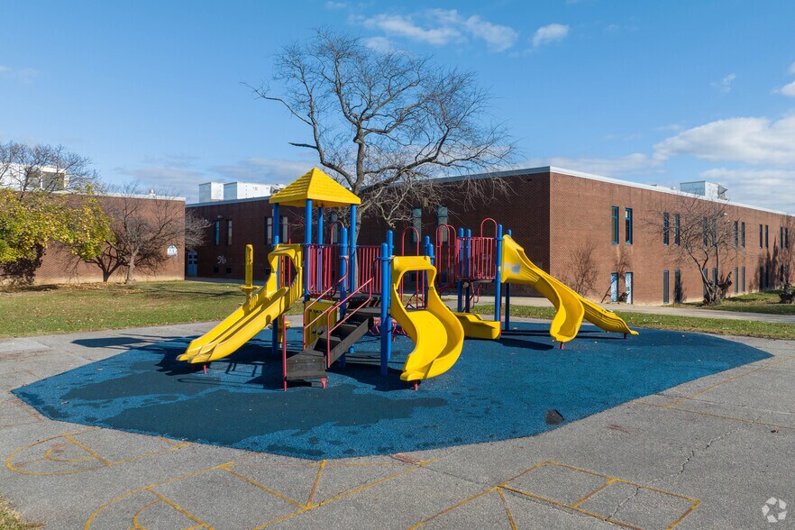 More Photos Of 6004-6028 Amberwood Rd, Baltimore Apartments For Sale