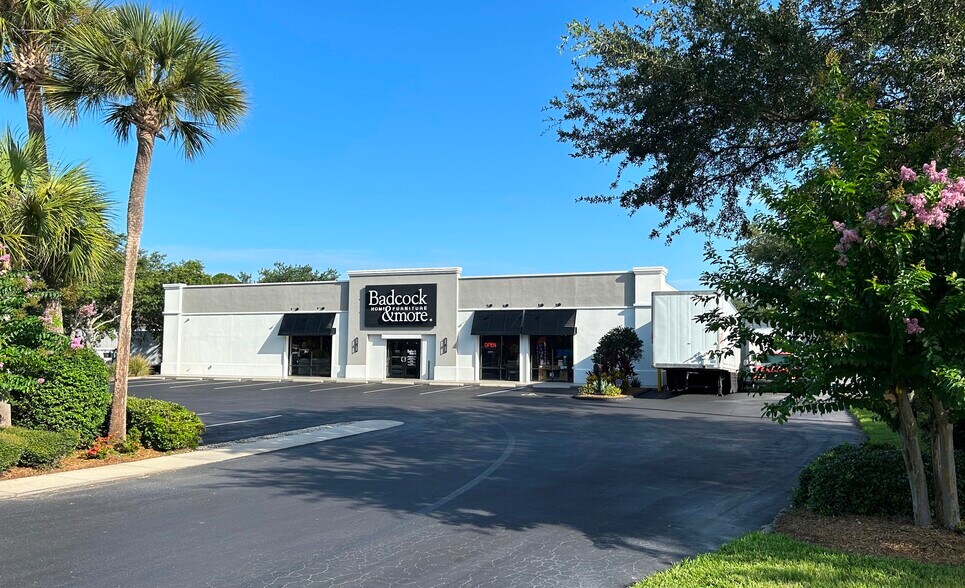 Primary Photo Of 1530 Mason Ave, Daytona Beach Freestanding For Lease