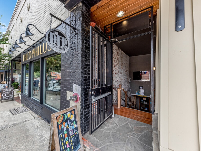 More Photos Of 36 & 44 E Main St., Brevard Storefront Retail Office For Sale