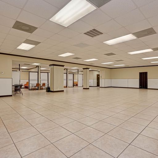 More Photos Of 3402 Amanda Ln, Houston Flex For Sale